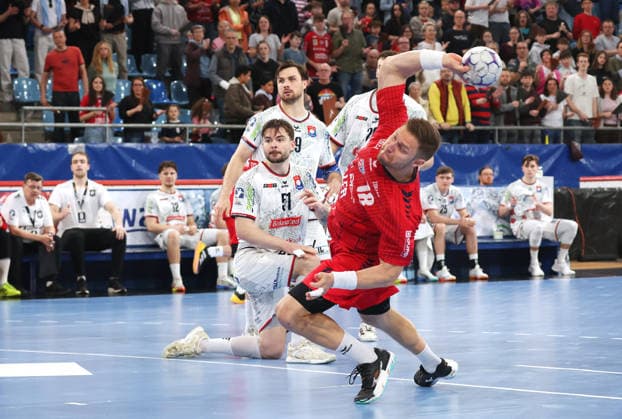 05 04 2026, Germany, Bietigheim, Handball 2 Bundesliga, SG BBM Bietigheim vs TV 05 07 Hüttenberg, Fabian Wiederstein BBM