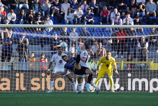 Pisa s opportunity ....During the Serie A soccer match between Pisa and Torino at the Cetilar Arena Romeo Anconetani Stadium in Pisa; Center West Italy; Sunday April 05; 2026 ; Soccer  Copyright: xAlessandroxLaRoccax xLaPressex