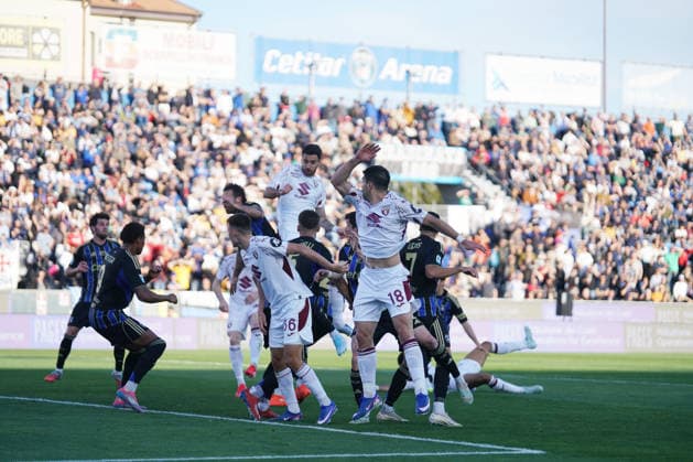 Torino s opportunity ....During the Serie A soccer match between Pisa and Torino at the Cetilar Arena Romeo Anconetani Stadium in Pisa; Center West Italy; Sunday April 05; 2026 ; Soccer  Copyright: xAlessandroxLaRoccax xLaPressex