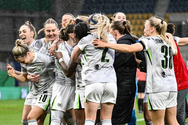 Soccer I Women I Season 2025 2026 I DFB Cup I FC Carl Zeiss Jena VfL Wolfsburg I 05 04 2026 VfL Wolfsburg celebrates after reaching the final Jena Ernst Abbe Sportfeld, ad hoc Arena Thüringen Germany Copyright: xLobeca InesxHähnelx
