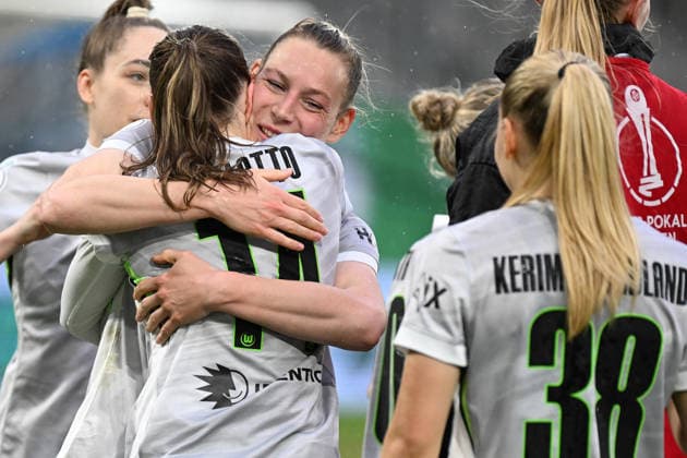 Soccer I Women I Season 2025 2026 I DFB Cup I FC Carl Zeiss Jena VfL Wolfsburg I 05 04 2026 VfL Wolfsburg celebrates after reaching the final Jena Ernst Abbe Sportfeld, ad hoc Arena Thüringen Germany Copyright: xLobeca InesxHähnelx