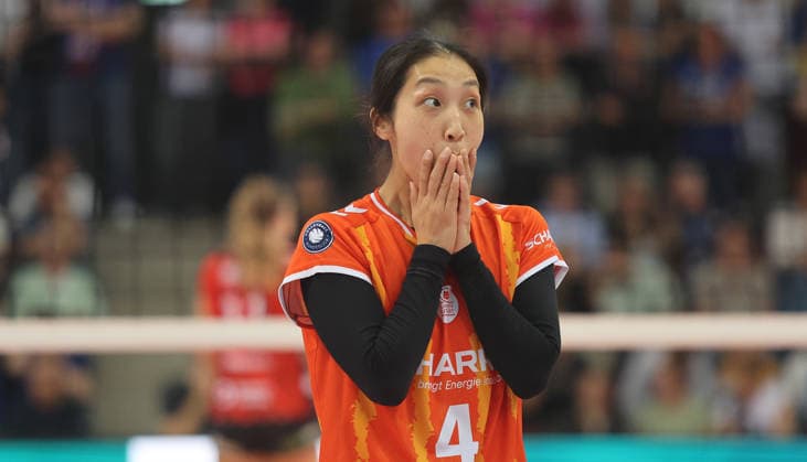 Stuttgart , Bundesliga Volleyball PlayOffs semi-final match 1 , Allianz MTV Stuttgart vs Dresdner SC , Yurika Bamba Stuttgart