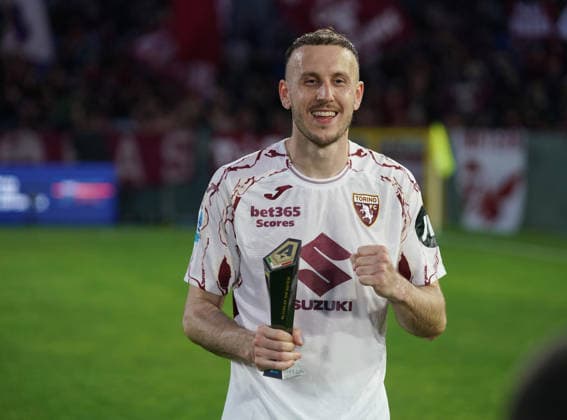 Totino s Ardian Ismajli....During the Serie A soccer match between Pisa and Torino at the Cetilar Arena Romeo Anconetani Stadium in Pisa; Center West Italy; Sunday April 05; 2026 ; Soccer  Copyright: xAlessandroxLaRoccax xLaPressex