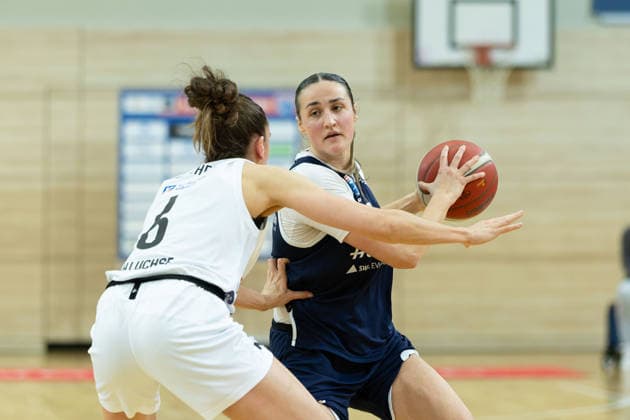 Marie Reichert Luchse, 6 , Alexia Allesch Lions, 0 , Syntainics MBC vs TK Hannover Luchse, Women, Basketball, 1 Bundesliga, DBBL, Playoffs 2 3, Season 2025 26, 05 04 2026 Halle SWH Arena Sachsen Anhalt Germany