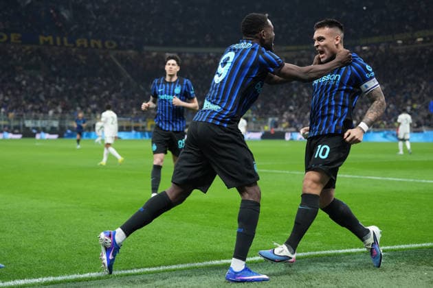 Inter Milan™s Lautaro Martinez , Inter Milan s Marcus Thuram celebrates after scoring 1-0 during the Serie A soccer match between Inter and Roma at the San Siro Stadium in Milan , north Italy - Sunday , April 05 , 2026. - Soccer .  Copyright: xSpada LaPressex