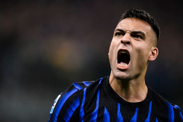 FC Internazionale v AS Roma - Serie A Lautaro Martinez of FC Internazionale celebrates after scoring a goal during the Serie A football match between FC Internazionale and AS Roma. Milan Italy Copyright: xNicolòxCampox