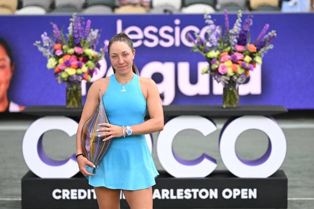 April 5, 2026, Charleston, South Carolina, SC: JESSICA PEGULA of the United States poses with the Credit One Charleston Open championship trophy following her victory against YULIIA STARODUBTSEVA of Ukraine during the Credit One Charleston Open at Credit One Stadium on April 3rd, 2026 in Charleston, SC. Charleston SC - ZUMAv134 20260405_zsp_v134_038 Copyright: xMaxwellxVittoriox