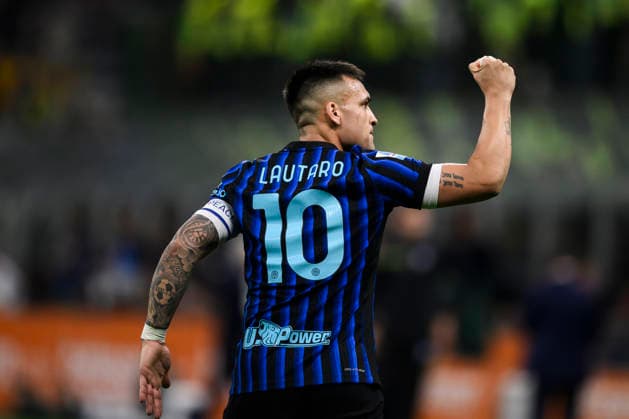 FC Internazionale v AS Roma - Serie A Lautaro Martinez of FC Internazionale celebrates after scoring a goal during the Serie A football match between FC Internazionale and AS Roma. Milan Italy Copyright: xNicolòxCampox