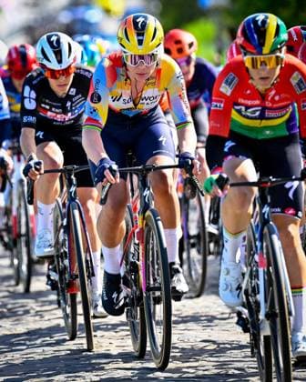 Ronde van Vlaanderen Women 2026 Cycling Race OUDENAARDE, BELGIUM - APRIL 05 : Kopecky Lotte (BEL) of Team SD Worx - Protime during the 23rd edition of Ronde van Vlaanderen Women an UCI Women s World Tour 1.WWT one day cycling road race for Women Elite of 164 km with start in Oudenaarde and finish in Oudenaarde on April 5, 2026 in Oudenaarde, Belgium, 05 04 2026 ( Motordriver Serge Seynaeve -  Copyright: xTomasxSiskx