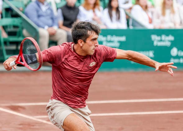 HOUSTON, TX - APRIL 05: Roman Andres Burruchaga (ARG) in action during the singles finals of the Men™s Clay Court Championship on April 5, 2026 at River Oaks Country Club in Houston, Texas. (Photo by Leslie Plaza Johnson Icon Sportswire) TENNIS: APR 05 US Men s Clay Court Championship EDITORIAL USE ONLY Icon260405083