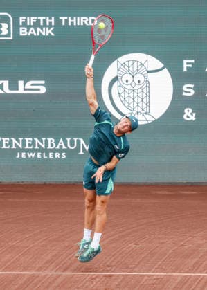 HOUSTON, TX - APRIL 05: Tommy Paul (USA) serves the ball during the singles finals of the Men™s Clay Court Championship on April 5, 2026 at River Oaks Country Club in Houston, Texas. (Photo by Leslie Plaza Johnson Icon Sportswire) TENNIS: APR 05 US Men s Clay Court Championship EDITORIAL USE ONLY Icon260405039