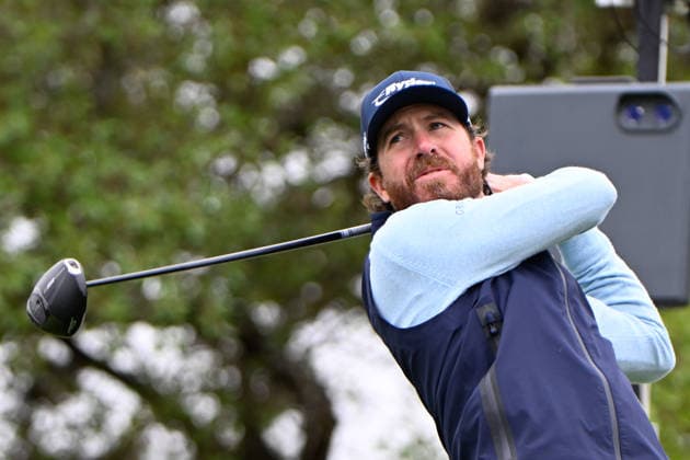 SAN ANTONIO, TX - APRIL 05: Sam Ryder (USA) watches his tee shot on 2 during the third round of the Valero Texas Open on April 5, 2026, at the AT&T Oaks Course at TPC San Antonio, San Antonio, Texas. (Photo by Ken Murray Icon Sportswire) GOLF: APR 05 PGA, Golf Herren Valero Texas Open EDITORIAL USE ONLY Icon2604050104