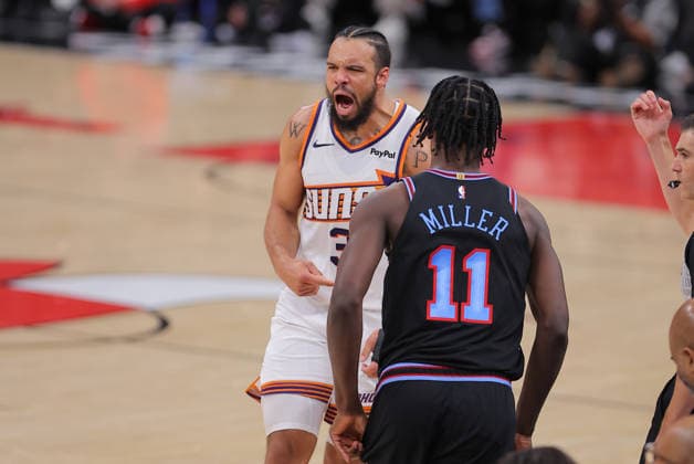 CHICAGO, IL - APRIL 05: Dillon Brooks 3 of the Phoenix Suns reacts after a play during the second half against the Chicago Bulls on April 5, 2026 at the United Center in Chicago, Illinois. (Photo by Melissa Tamez Icon Sportswire) NBA, Basketball Herren, USA APR 05 Phoenix Suns at Chicago Bulls EDITORIAL USE ONLY Icon260405037