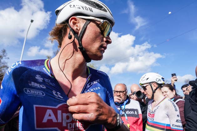 (260406) -- HAALTERT, April 6, 2026 -- Alpecin-Premier Tech s Dutch rider Mathieu van der Poel reacts after the Tour of Flanders cycling race in Haaltert on April 5, 2026. ) (SP)BELGIUM-HAALTERT-CYCLING-TOUR OF FLANDERS PengxZiyang 