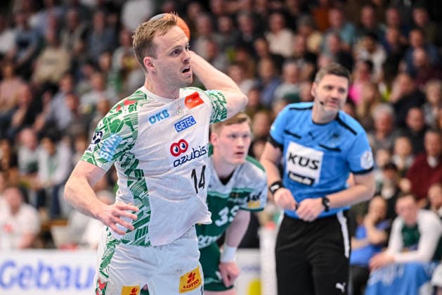 Goeppingen, Germany, 05 04 26 Omar Ingi Magnusson SC Magdeburg in action, on the ball, single action during the Daikin Handball Bundesliga match between FRISCH AUF Goeppingen vs SC Magdeburg at EWS Arena on 05 April 2026 in Goeppingen, Germany Photo by Harry Langer DeFodi Images Goeppingen, Germany, 05 04 26 Omar Ingi Magnusson SC Magdeburg controls the Ball during the Daikin Handball Bundesliga match between FRISCH AUF Goeppingen vs SC Magdeburg at EWS Arena on April 5, 2026 in Goeppingen, Germany Photo by Harry Langer DeFodi Images Photo by Harry Langer DeFodi Images