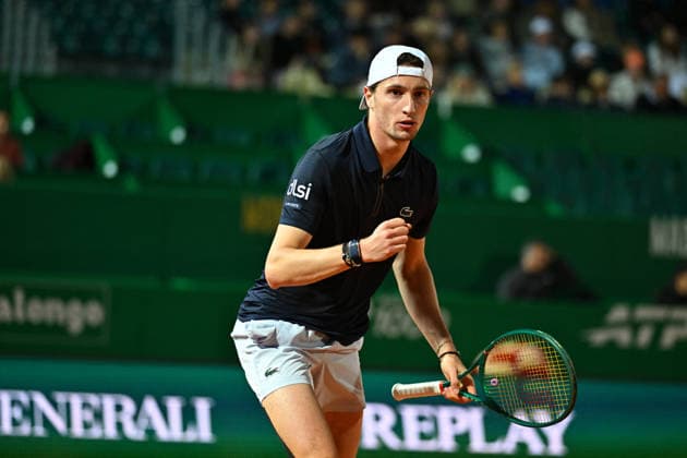 Rolex Monte-Carlo Masters - Ugo Humbert (FRA) Ugo Humbert (FRA) during his first round at the 2026 Rolex Monte-Carlo Masters in Monte-Carlo, MONACO, on April 5, 2026. Photo by Corinne Dubreuil ABACAPRESS.COM Monte-Carlo Monaco  Copyright: xDubreuilxCorinne ABACAx