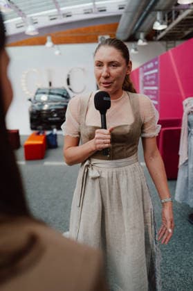 TENNIS - WTA, Tennis Damen Upper Austria Ladies Linz LINZ,AUSTRIA,06.APR.26 - TENNIS - WTA Tour, Upper Austria Ladies Linz. Image shows Ekatarina Alexandrova (RUS) during an interview.  GEPAxpictures xAlexanderxSolc