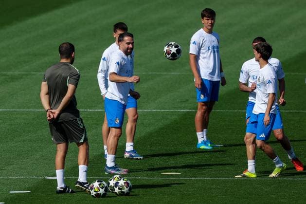 Daniel Carvajal Ramos 2 CF Real Madrid , Gonzalo Garcia Torres 16 CF Real Madrid and Jude Bellingham 5 CF Real Madrid during training match, training, CF Real Madrid, football, men, UEFA Champions League, season 2025 2026, final training before the quarterfinal first leg Quarter Finals 1st Leg against FC Bayern Muenchen, 06 04 2026 Valdebebas near Madrid Madrid Spain Copyright: xkolbert-press MartinxAgüerax