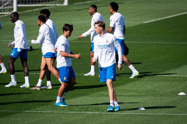 Real Madrid CF s Dean Huijsen during the training session prior to the Champions League Quarter-finals, first leg against Bayern Munchen. April 6, 2026. (2026040600)