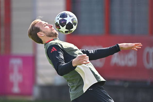 Harry KANE Bayern Muenchen on the ball, action final training on 06 04 2026 Soccer Champions League, season 2025 26, quarterfinals Real Madrid FC Bayern Muenchen Â
