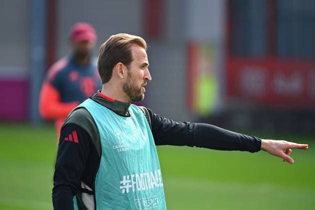 Harry KANE Bayern Muenchen , gestures, gives instructions, final training on 06 04 2026 Soccer Champions League, season 2025 26, quarterfinals Real Madrid FC Bayern Muenchen Â