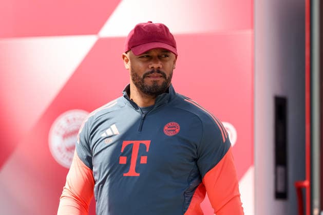 Vincent Kompany FC Bayern Muenchen, Head coach , GER, Final training, FC Bayern Muenchen, Football, UEFA Champions League, Quarter-final, First leg, 2025 2026 season, 06 04 2026, GER, Final training, FC Bayern Muenchen, Football, UEFA Champions League, Quarter-final, First leg, 2025 2026 season, 06 04 2026 Muenchen Copyright: xEibner-Pressefoto JennixMaulx EP_JML