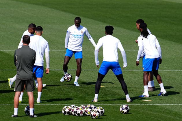 April 6, 2026, Madrid, Madrid, Spain: Ferland Mendy during the training day of Real Madrid ahead the UEFA Champions League 2025 26, Quarter-finals First Leg, football match against FC Bayern Munich at Ciudad Deportiva Real Madrid on April 06, 2026, in Valdebebas, Madrid, Spain. Madrid Spain - ZUMAa181 20260406_zaa_a181_012 Copyright: xDennisxAgyemanx