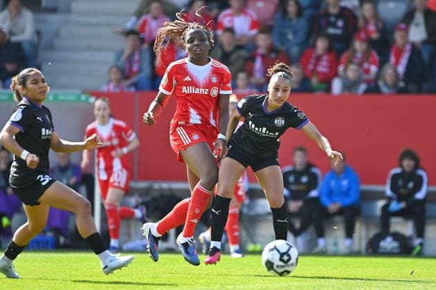 Football, Women, DFB Cup, FC Bayern Munich - SGS Essen