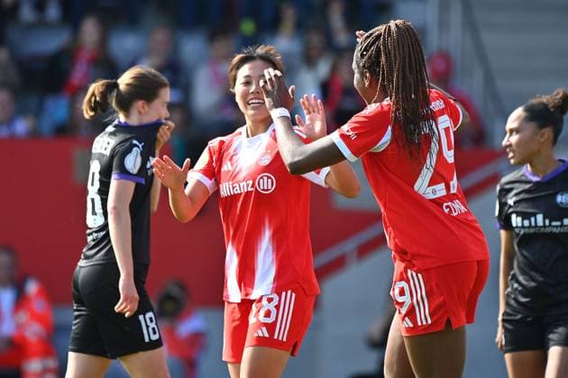 Goal celebration around Momoko TANIKAWA FCB after goal to 1 0 with Edna IMADE FCB , cheering,joy,enthusiasm,action, FC Bayern Muenchen SGS Essen Football DFB Cup Semi-Final Women on 06 04 2026 FC BAYERN CAMPUS