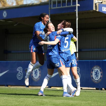 Veerle Buurman of Chelsea Women (5) scores a goal to make the score 2-1 and celebrates during the Women s FA Cup Quarter Final match between Chelsea Women and Tottenham Hotspur Women at Kingsmeadow Stadium, Kingston, England on 6 April 2026. Copyright: xKenxSparksx 44810010