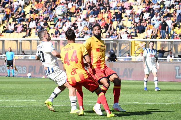 Nikola Krstovic (Atalanta BC) in action during US Lecce vs Atalanta BC, Italian soccer Serie A match in Lecce, Italy, April 06 2026  Copyright: xPasqualexGolia IPAxSportx xipa-agency.netx xx IPA_73788141 IPA_Agency_IPA73788141