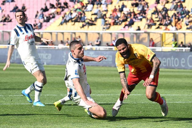 Nikola Krstovic (Atalanta BC) in action during US Lecce vs Atalanta BC, Italian soccer Serie A match in Lecce, Italy, April 06 2026  Copyright: xPasqualexGolia IPAxSportx xipa-agency.netx xx IPA_73788144 IPA_Agency_IPA73788144