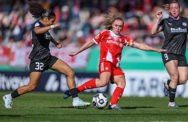 GER, Munich, FC Bayern Munich vs SGS Essen, DFB Pokal Women, Football, DFB, Season 2025 2026, FC Bayern Campus, Semifinal in the picture from l Ella Touon SGS Essen Women 32 , Georgia Stanway Bayern Munich Women 31 , Ramona Maier SGS Essen Women 9 , Goal shot DFB DFL REGULATIONS PROHIBIT ANY USE OF PHOTOGRAPHS AS IMAGE SEQUENCES AND OR QUASI VIDEO, 06 04 2026 Copyright: HMBxMedia HendrikxHamelau