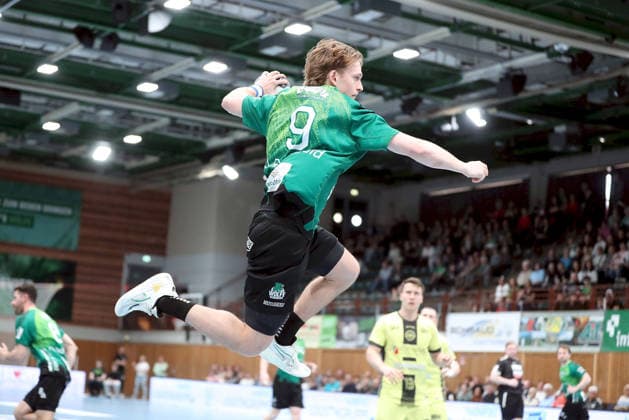 06 04 2026, xfsx, Men, Handball, Season 2025 2026, 3 Liga, Staffel Sued, 16 Matchday Woelfe Wuerzburg SG Koendringen Teningen v li Jona Alexander Reidegeld Woelfe Wuerzburg , single picture Wuerzburg tectake ARENA Bayern Germany