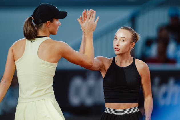 TENNIS - WTA, Tennis Damen Upper Austria Ladies Linz LINZ,AUSTRIA,06.APR.26 - TENNIS - WTA Tour, Upper Austria Ladies Linz. Image shows Lilli Tagger and Anastasia Potapova (AUT).  GEPAxpictures xAlexanderxSolc
