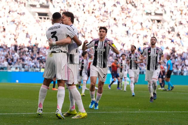 Juventus™ Bremer celebrates after scoring the 1-0 goal for his team during the Serie A soccer match between Juventus Fc and Genoa the Juventus Stadium in Turin, north west Italy - April 6, 2026. - Soccer  Copyright: xFabioxFerrari LaPressex