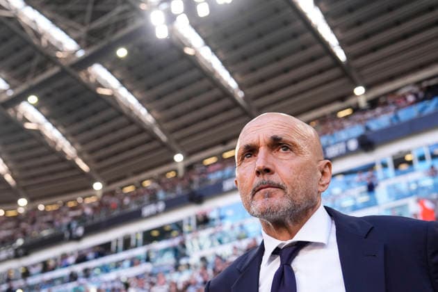 JuventusÕ head coach Luciano Spallettiduring the Serie A soccer match between Juventus Fc and Genoa the Juventus Stadium in Turin, north west Italy - April 6, 2026. - Soccer  Copyright: xFabioxFerrari LaPressex