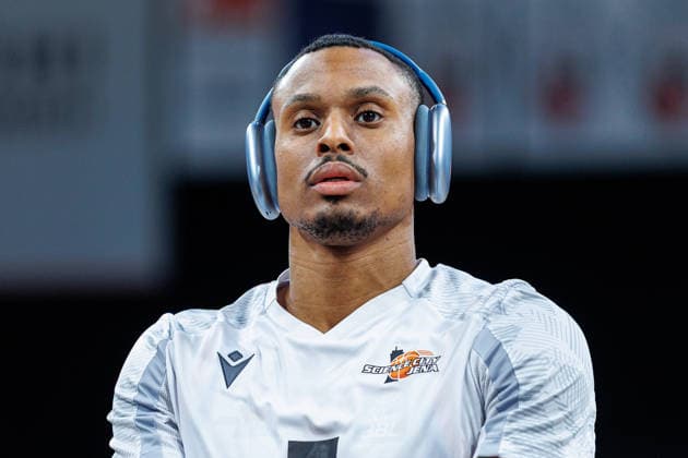 Chris Carter Science City Jena, 05 , single picture, single photo, portrait, portraet, warm up, before the start of the match, BMA365 Bamberg Baskets vs Science City Jena, Basketball, easyCredit BBL, 28 Matchday, 06 04 2026 BMA365 Bamberg Baskets vs Science City Jena, Basketball, easyCredit BBL, 28 Matchday, 06 04 2026 Bamberg Copyright: xEibner-Pressefoto G.xSantemizx EP_EER