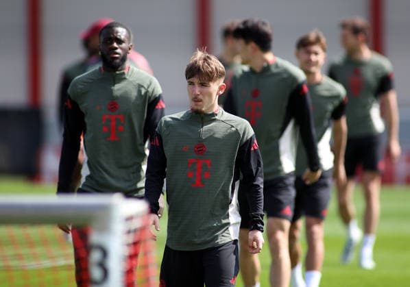 Football, Men, Champions League, Season 2025 2026, FC Bayern Munich, Final training Lennart Karl FC Bayern Munich head, upper body