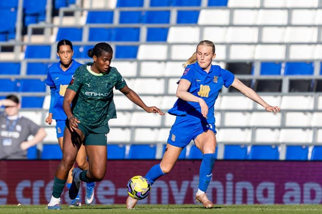 Birmingham City Women v Manchester City Women, Women s FA Cup Manchester City Women forward Khadija Shaw (9) runs forward with ball during the Women s FA Cup match between Birmingham City Women and Manchester City Women at the St Andrew s @ Knighthead Park, Birmingham, UK on 6 April 2026. Birmingham St Andrew s @ Knighthead Park West Midlands UK Editorial use only , Copyright: xManjitxNarotrax PSI-24018-0022