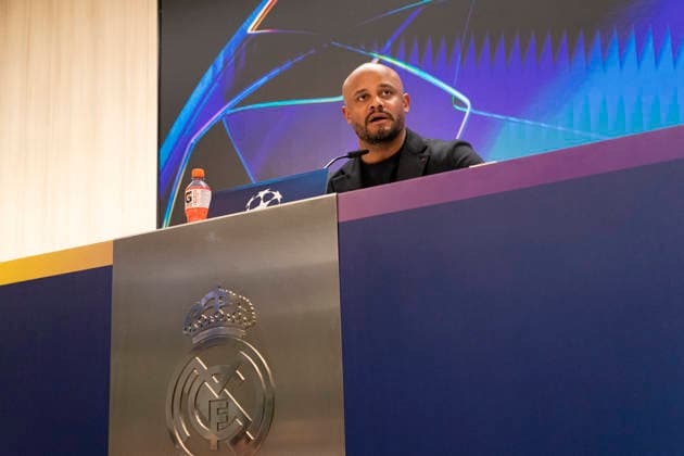 Bayern Munich Press Conference prior UEFA Champions League 2025 26 Quarter Final First Leg MADRID, SPAIN APRIL 6 Vicent Kompany, head coach of Bayern Munich, is seen during the press conference ahead of the UEFA Champions League 2025 26 Quarter Final First Leg against Real Madrid CF at Santiago Bernabeu stadium on April 6, 2026 in Madrid, Spain Valdebebas Ciudad Real Madrid Madrid Spain Madrid Madrid Spain Copyright: xALEJANDROxMATIASx
