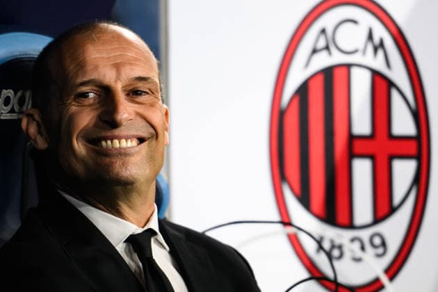 Massimiliano Allegri, head coach of AC Milan looks on during the Serie A 2025 2026 football match between SSC Napoli and AC Milan at Diego Armando Maradona stadium in Naples (Italy), April 6, 2026. andreaxstaccioli