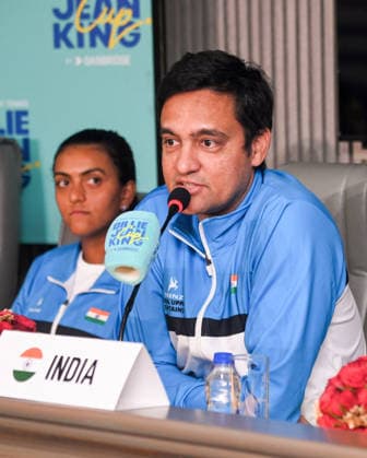 Indian coach Vishal Uppal during a press conference, PK, Pressekonferenz New Delhi, Apr 06 (ANI): Indian coach Vishal Uppal during a press conference ahead of the Billie Jean King Cup 2026 at Delta Stadium, in New Delhi on Monday. NEW DELHI Delhi India Copyright: xANIx ANI_20260406319