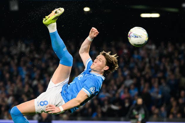 Bicycle kick of Scott McTominay of SSC Napoli during the Serie A 2025 2026 football match between SSC Napoli and AC Milan at Diego Armando Maradona stadium in Naples (Italy), April 6, 2026. andreaxstaccioli