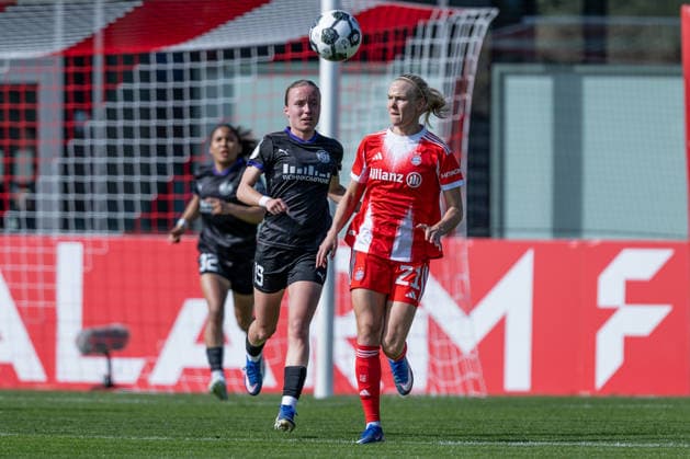 Beke Sterner SGS Essen, 19 vs Pernille Harder FC Bayern Muenchen Frauen, 21 GER, FC Bayern Muenchen Frauen vs SGS Essen, Football, DFB Pokal, Semifinal, Season 2025 2026, 06 04 2026 DFL DFB REGULATIONS PROHIBIT ANY USE OF PHOTOGRAPHS as IMAGE SEQUENCES and or QUASI VIDEO GER, FC Bayern Muenchen Frauen vs SGS Essen, Football, DFB Pokal, Semifinal, Season 2025 2026, 06 04 2026 Muenchen Copyright: xEibner-Pressefoto HeikexFeinerx EP_HFR