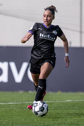 Vanessa Fuerst SGS Essen, 08 GER, FC Bayern Muenchen Frauen vs SGS Essen, Football, DFB Pokal, Semifinal, Season 2025 2026, 06 04 2026 DFL DFB REGULATIONS PROHIBIT ANY USE OF PHOTOGRAPHS as IMAGE SEQUENCES and or QUASI VIDEO GER, FC Bayern Muenchen Frauen vs SGS Essen, Football, DFB Pokal, Semifinal, Season 2025 2026, 06 04 2026 Muenchen Copyright: xEibner-Pressefoto HeikexFeinerx EP_HFR