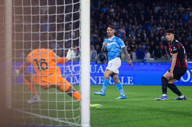 Serie A football match - 2025 26 Napoli vs. Milan Goal the Matteo Politano of SSC Napoli During the 2025 26 Italian Serie A football match between SSC Napoli and AC Milan on April 6, 2026, at the Diego Armando Maradona Stadium in Naples. Pictured: NAPOLI stadio Diego Armando Maradona CAMPANIA ITALIA Copyright: xFABIOxSASSOxFabioxSassox Napoli Milan2026_04_06Fabio Sasso6788
