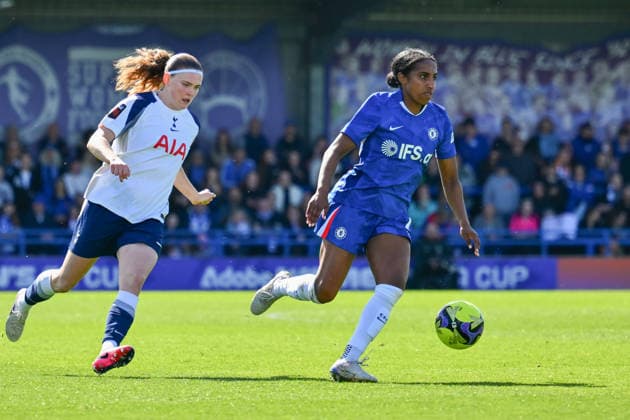 KINGSTON UPON THAMES, ENGLAND - APRIL 06: Naomi Girma of Chelsea in action during the Adobe Women s FA Cup Quarter Final match between Chelsea and Tottenham Hotspur at Kingsmeadow on April 06, 2026 in Kingston upon Thames, England. Copyright: xYaroslavxDunkax xSPPx Sportspressphoto_SPR126151
