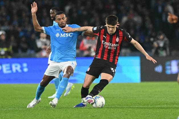 CALCIO - Serie A - SSC Napoli vs AC Milan Juan Jesus of SSC Napoli competes for the ball with Davide Bartesaghi of AC Milan during the Serie A Enelive match between SSC Napoli vs AC Milan at Diego Armando Maradona Stadium Naples Italy  Copyright: xIPAxSport ABACAx