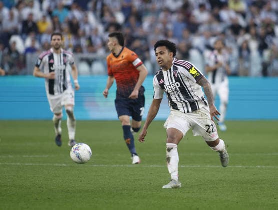 CALCIO - Serie A - Juventus FC vs Genoa CFC Weston McKennie of Juventus FC during the Italian Serie A, football match between Juventus FC and Genoa CFC on 06 April 2026 at Allianz Stadium, Turin, Italy. Photo Nderim Kaceli Turin Italy  Copyright: xIPAxSport ABACAx